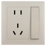 羅格朗開關插座 博蘊 粉鉑金 帶開關連體二三插座 五孔帶開（中按鍵開關控制插座）